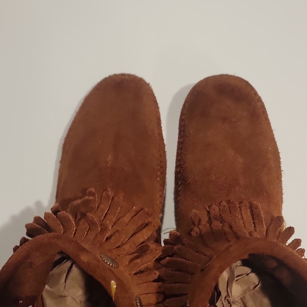 Minnetonka Chestnut Suede Moccasin Boots - Picture 3 of 11